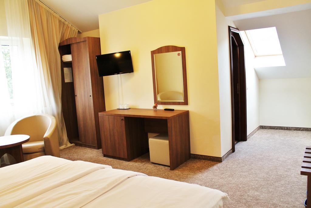 Hotel Crisalpin بويانا براسوف المظهر الخارجي الصورة